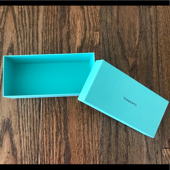 Tiffany Eyeglass Box - Picture 2 of 2